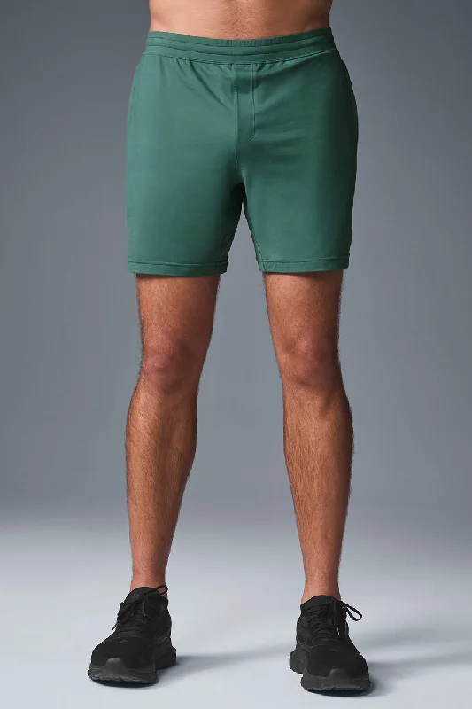 Summer Beach Shorts-7" Conquer React Performance Short - Winter Ivy